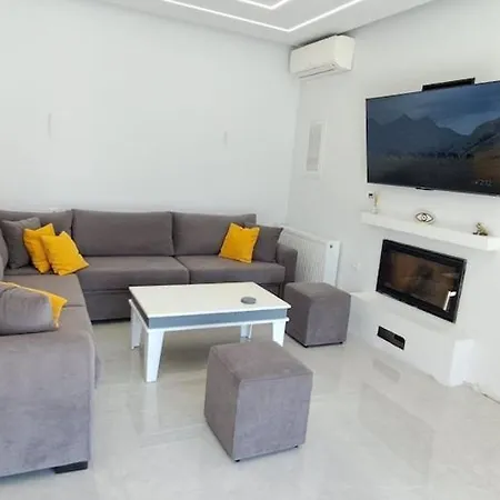 Andrionas Private Pool & Total Privacy
