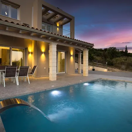 Andrionas Private Pool & Total Privacy Villa Kokkínion