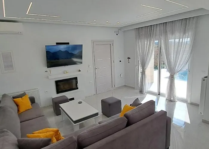 Andrionas Private Pool & Total Privacy Corfu (city)