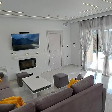 Andrionas Private Pool & Total Privacy Corfu (city)