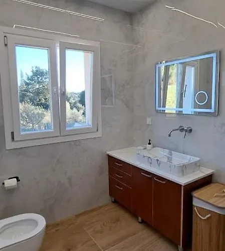 Andrionas Private Pool & Total Privacy * Corfu (city)