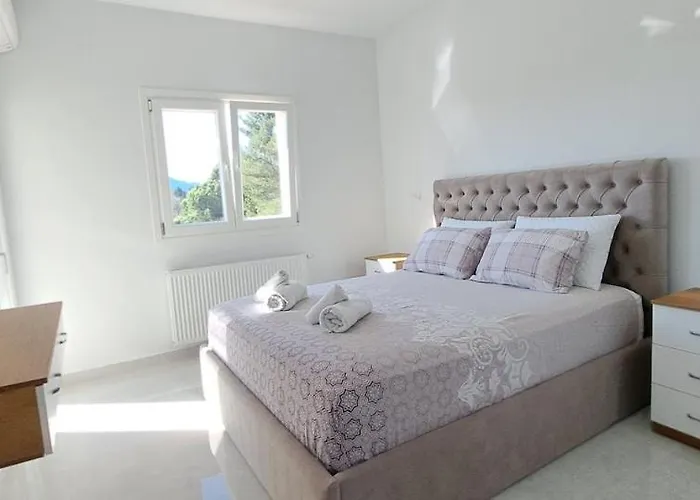 Andrionas Private Pool & Total Privacy